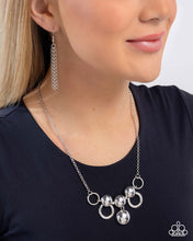 Load image into Gallery viewer, Sleek Staccato Silver Necklace