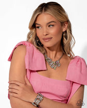 Load image into Gallery viewer, Head-Turning Haute Multi Necklace