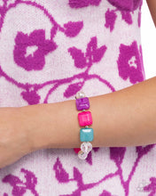 Load image into Gallery viewer, Captivating Cubes Pink Bracelet