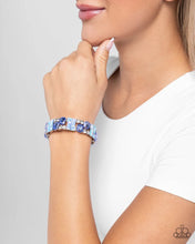 Load image into Gallery viewer, Scattered Showcase Blue Bracelet
