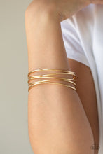 Load image into Gallery viewer, Showstopping Sheen Gold Bangle