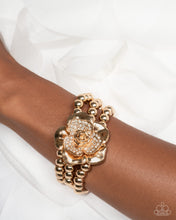 Load image into Gallery viewer, Blooming Background Gold Bracelet