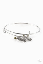Load image into Gallery viewer, The Elephant in The Room Green Bangle
