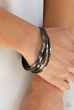 Load image into Gallery viewer, Trending in Tread Black Bangles