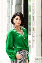 Load image into Gallery viewer, Prismatic White Zi Collection Necklace 2019