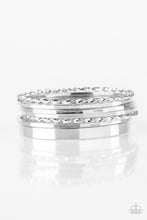 Load image into Gallery viewer, Basic Blend Silver Bangle
