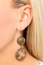 Load image into Gallery viewer, Eastern Entrada Brass Earrings
