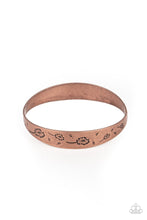 Load image into Gallery viewer, Dandelion Dreamland Copper Bangle