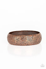 Load image into Gallery viewer, Garden Villa Copper Bangle
