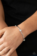 Load image into Gallery viewer, Gleam-Getter White Bangle