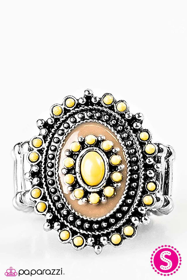 Barcelona Belle Yellow Ring