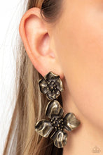 Load image into Gallery viewer, Gilded Grace Brass Earrings