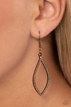 Load image into Gallery viewer, Twinkly Treat Copper Earrings