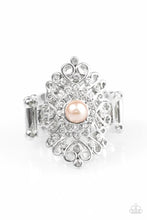 Load image into Gallery viewer, Queen Status Brown Ring