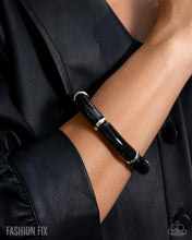 Load image into Gallery viewer, Wondrous Winter Black Bracelet