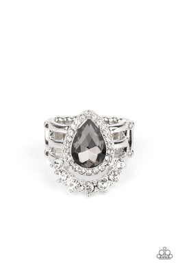 Elegantly Cosmopolitan Silver Ring