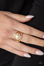 Load image into Gallery viewer, A Big Break Gold Ring