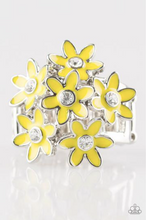 Load image into Gallery viewer, Blooming Bouquets Yellow Ring