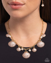 Load image into Gallery viewer, Seashell Sophistication Brown Necklace