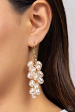 Load image into Gallery viewer, Pearl Posse Gold Earrings