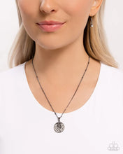 Load image into Gallery viewer, Cutie and the Beast Black Necklace