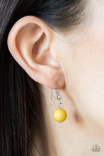 Load image into Gallery viewer, In Your Gleams Yellow Necklace