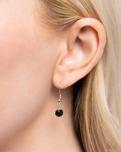 Load image into Gallery viewer, Luxurious Love Black Necklace
