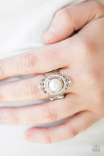 Load image into Gallery viewer, Pearl Posh White Ring