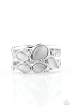 Load image into Gallery viewer, Dreamy Glow Silver Ring