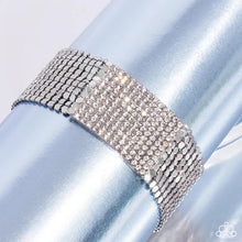 Load image into Gallery viewer, Disco Dame White Bracelet