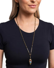 Load image into Gallery viewer, Coarse Change Purple Necklace
