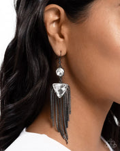 Load image into Gallery viewer, Maven Musings Black Earrings