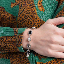 Load image into Gallery viewer, Dumbfounding Dazzle Black Bracelet