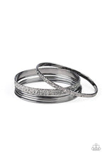 Load image into Gallery viewer, Full Circle Black Bangles