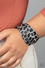 Load image into Gallery viewer, Hey GRRirl Silver Wrap