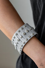 Load image into Gallery viewer, Now Taking the Stage Light Silver Wrap