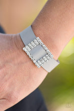 Load image into Gallery viewer, Diamond Diva Silver Wrap