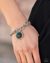 Load image into Gallery viewer, Sunset Sightings Sign Of the Zodiac Green Fashion Fix Set 2024
