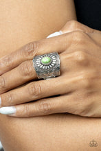Load image into Gallery viewer, Exquisitely Ornamental Green Ring