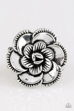 Flowerbed and Breakfast Silver Ring