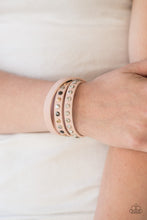 Load image into Gallery viewer, Catwalk Casual Light Pink Triple Wrap