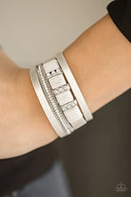 Load image into Gallery viewer, Fame Night White Clasp Wrap