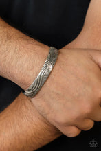 Load image into Gallery viewer, Tidal Trek Silver Men’s Cuff