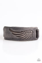 Load image into Gallery viewer, Backwoods Roamer Silver Snap Bracelet