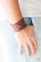 Load image into Gallery viewer, Boots and Broncos Brown Snap Bracelet