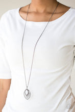 Load image into Gallery viewer, Court Couture Purple Necklace