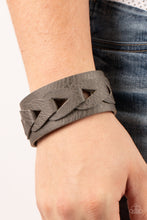 Load image into Gallery viewer, Horse and Carriage Silver Snap Bracelet