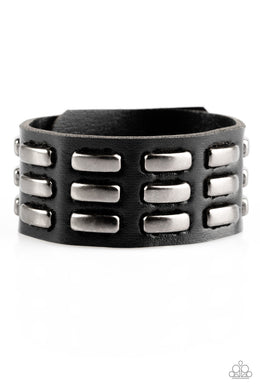 On Autopilot Black Snap Bracelet