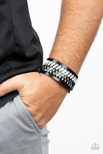 Load image into Gallery viewer, Punk Rocker Road Black Snap Bracelet