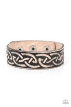 Load image into Gallery viewer, Rebel Runes Black Snap Bracelet